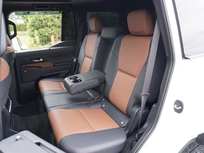 صورة مصغرة 57 لـ 2025 Lexus GX