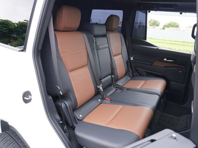 صورة مصغرة 53 لـ 2025 Lexus GX