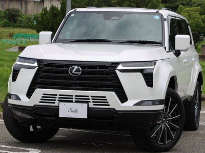 صورة مصغرة 4 لـ 2025 Lexus GX