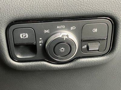 2025 Mercedes-BENZ V-CLASS 缩略图 28