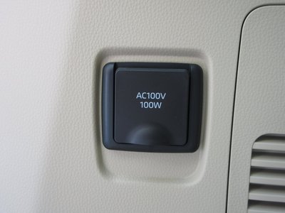 2025 Toyota LAND CRUISER 300 thumbnail 66