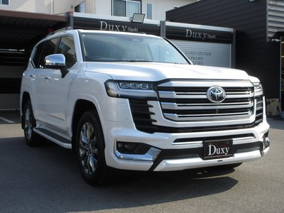 2025 Toyota LAND CRUISER 300 thumbnail 22