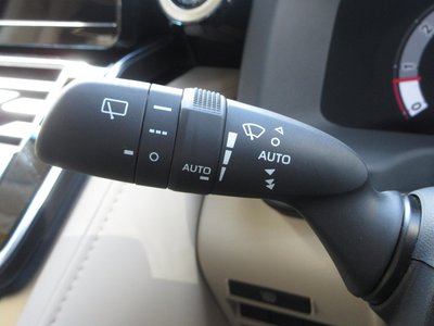 2025 Toyota LAND CRUISER 300 thumbnail 45