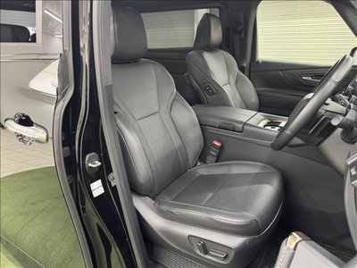 2025 Toyota ALPHARD photo 6