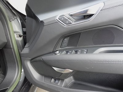 2023 AUDI E-TRON GT QUATTRO thumbnail 27