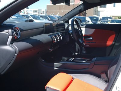 2025 Mercedes-BENZ CLA AMG thumbnail 19