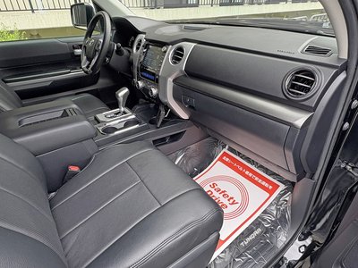 2020 Toyota TUNDRA thumbnail 32