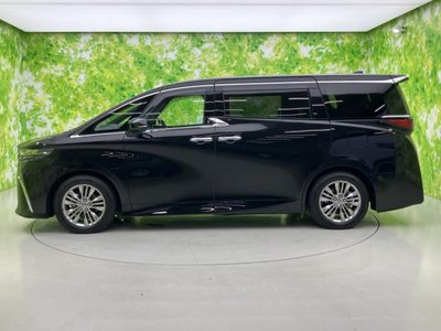 2024 Toyota ALPHARD — фото 2