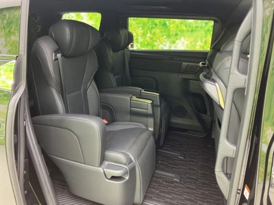 2024 Toyota ALPHARD — фото 5