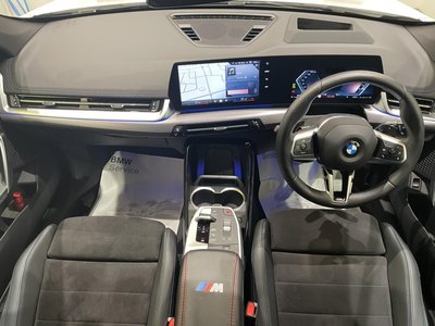 2025 BMW X1 — фото 2