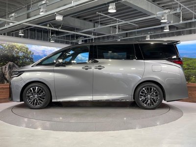 2026 Toyota VELLFIRE — фото 33