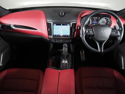2022 Maserati LEVANTE — миниатюра 6