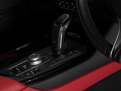 2022 Maserati LEVANTE — миниатюра 13