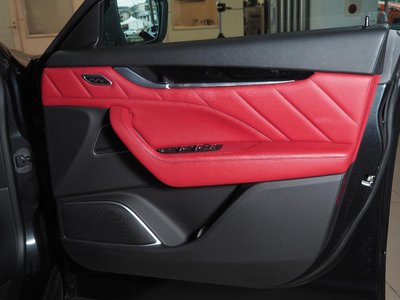 2022 Maserati LEVANTE — миниатюра 11