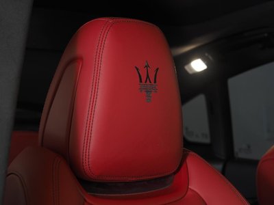 2022 Maserati LEVANTE — миниатюра 9