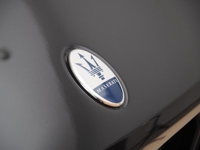 2022 Maserati LEVANTE — миниатюра 34