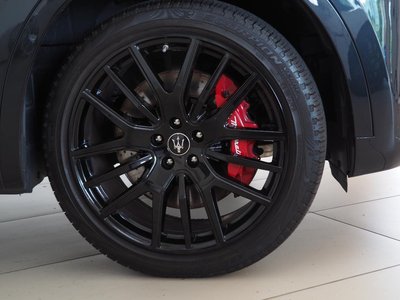 2022 Maserati LEVANTE — миниатюра 18