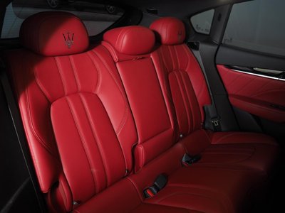 2022 Maserati LEVANTE — миниатюра 10