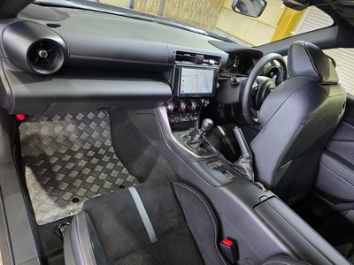 صورة 33 لـ 2024 Toyota GR86