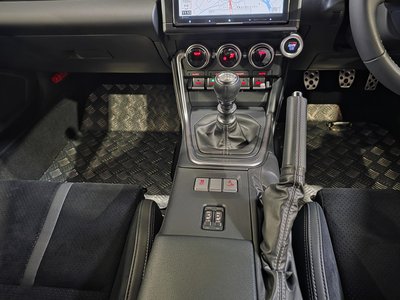صورة 85 لـ 2024 Toyota GR86