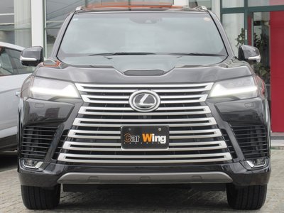 2024 Lexus LX photo 3