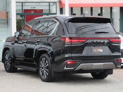2024 Lexus LX thumbnail 20
