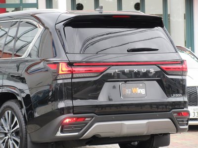 2024 Lexus LX thumbnail 22