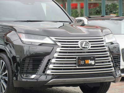 2024 Lexus LX photo 6