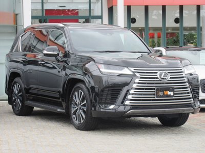 2024 Lexus LX photo 4
