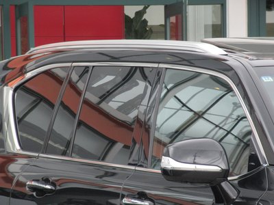 2024 Lexus LX photo 15