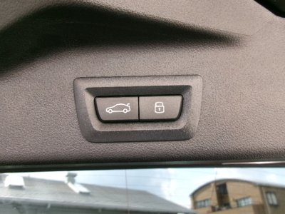 صورة مصغرة 57 لـ 2025 BMW X5