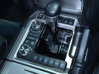 2017 Toyota LAND CRUISER 200 — фото 36