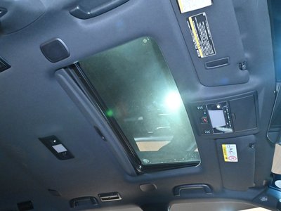 2017 Toyota LAND CRUISER 200 — фото 10