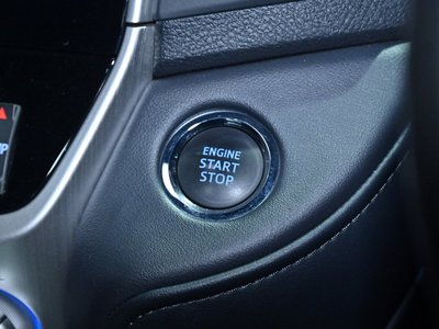 2017 Toyota LAND CRUISER 200 — фото 30
