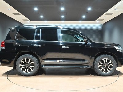 2017 Toyota LAND CRUISER 200 — фото 6
