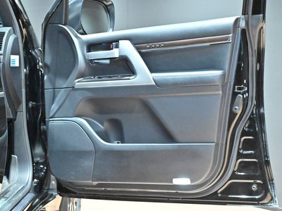 2017 Toyota LAND CRUISER 200 — фото 25