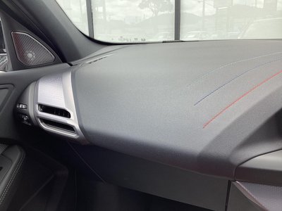 2025 BMW 1 SERIES thumbnail 31