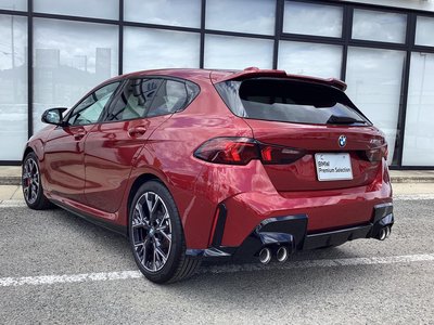 2025 BMW 1 SERIES thumbnail 19