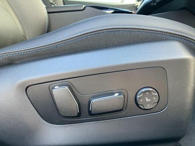 صورة مصغرة 30 لـ 2025 BMW 5 SERIES TOURING