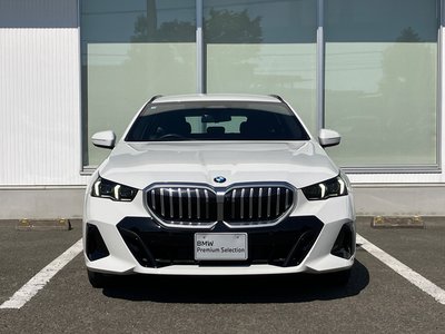2025 BMW 5 SERIES TOURING 照片 8
