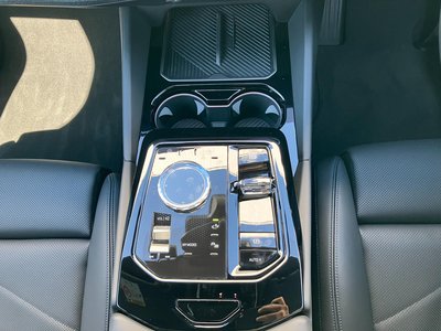 صورة مصغرة 22 لـ 2025 BMW 5 SERIES TOURING