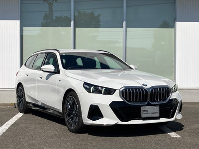 2025 BMW 5 SERIES TOURING 照片 7