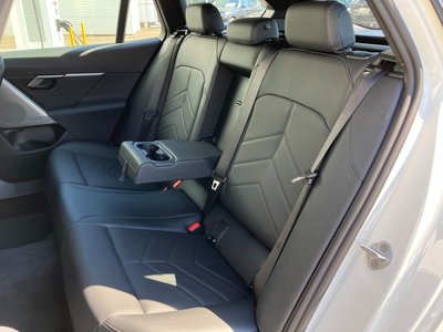 صورة مصغرة 38 لـ 2025 BMW 5 SERIES TOURING