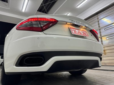 صورة 15 لـ 2012 Maserati GRANTURISMO