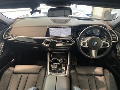 صورة 42 لـ 2021 BMW X6