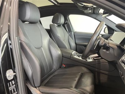 صورة 31 لـ 2021 BMW X6