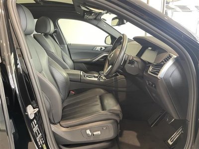 صورة 29 لـ 2021 BMW X6