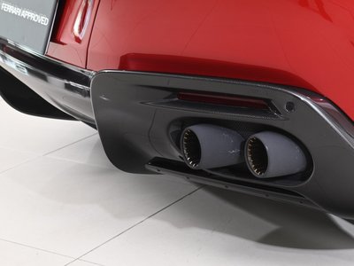 صورة 19 لـ 2024 Ferrari ROMA SPIDER