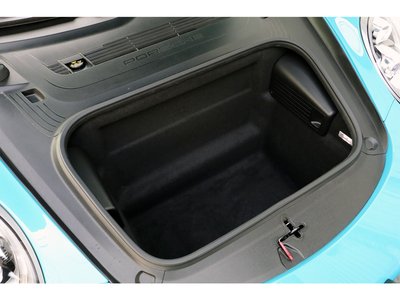 صورة مصغرة 110 لـ 2018 Porsche 911