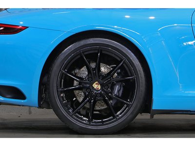 صورة مصغرة 65 لـ 2018 Porsche 911